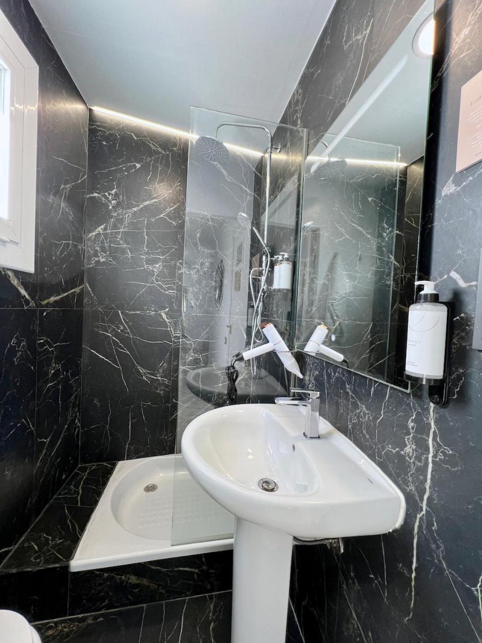 Aldara Sitges Hotel Eksteriør billede